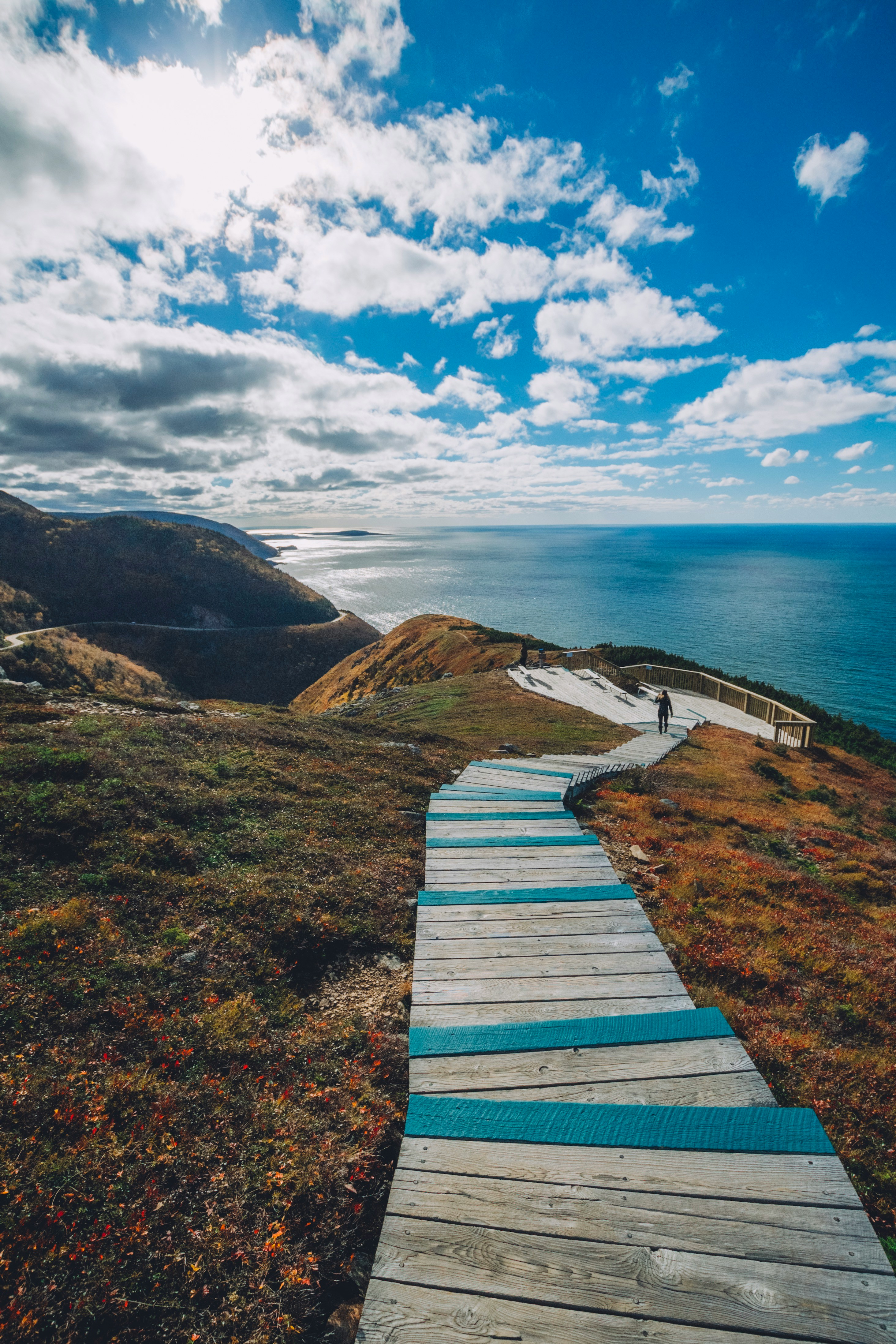 Boardwalk along the Skyline Trail overlooking the Atlantic coast, Cape Breton, Nova Scotia